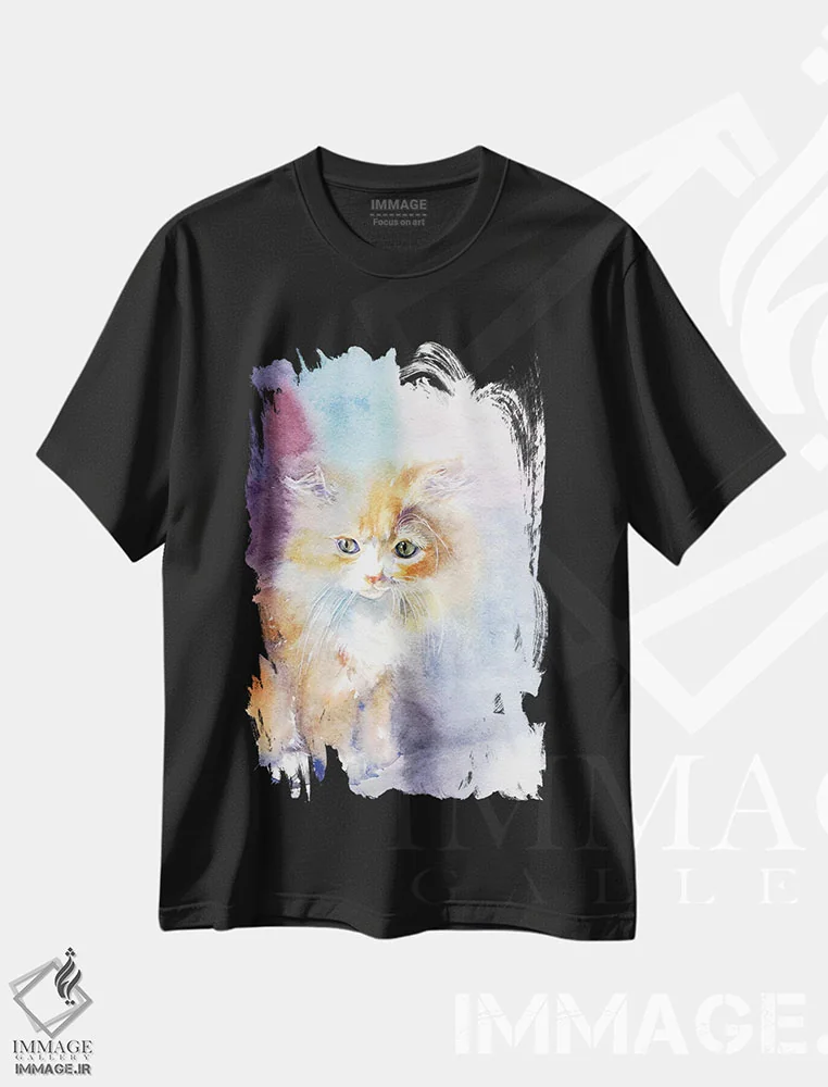 تیشرت مشکی طرح دار بچه گربه در نور، دکور معاصر اثر مارینا ایگناتووا | immage.ir