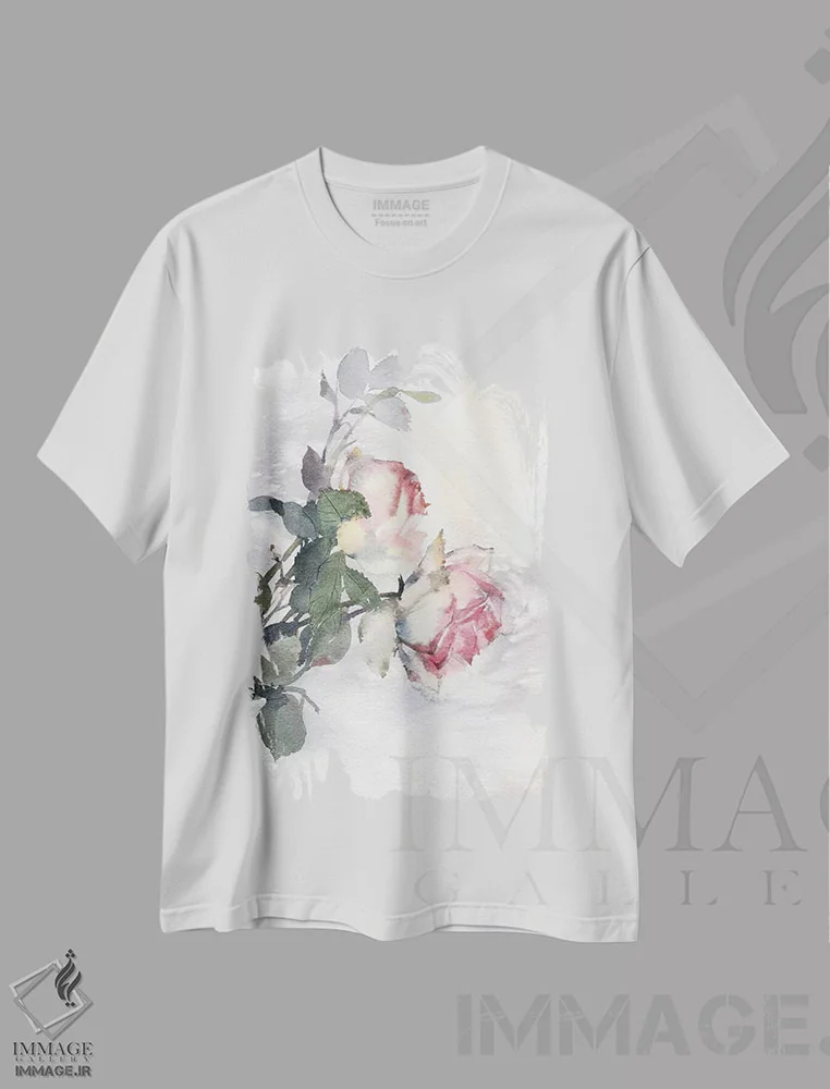 تیشرت سفید طرح دار گل های رز، دکور معاصر اثر مارینا ایگناتووا | فروشگاه ایماژ