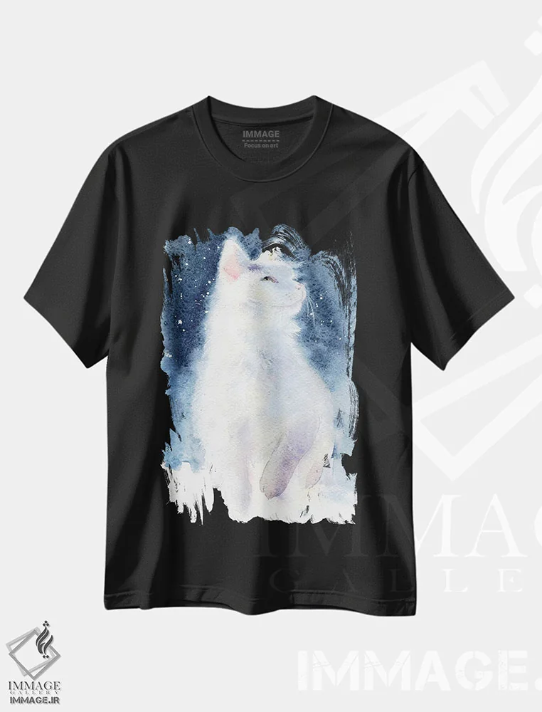 تیشرت مشکی طرح دار بچه گربه سفید II، دکور معاصر اثر مارینا ایگناتووا | فروشگاه ایماژ