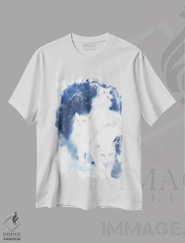 تیشرت سفید طرح دار گربه های سفید، مدیوم اثر مارینا ایگناتووا | immage.ir