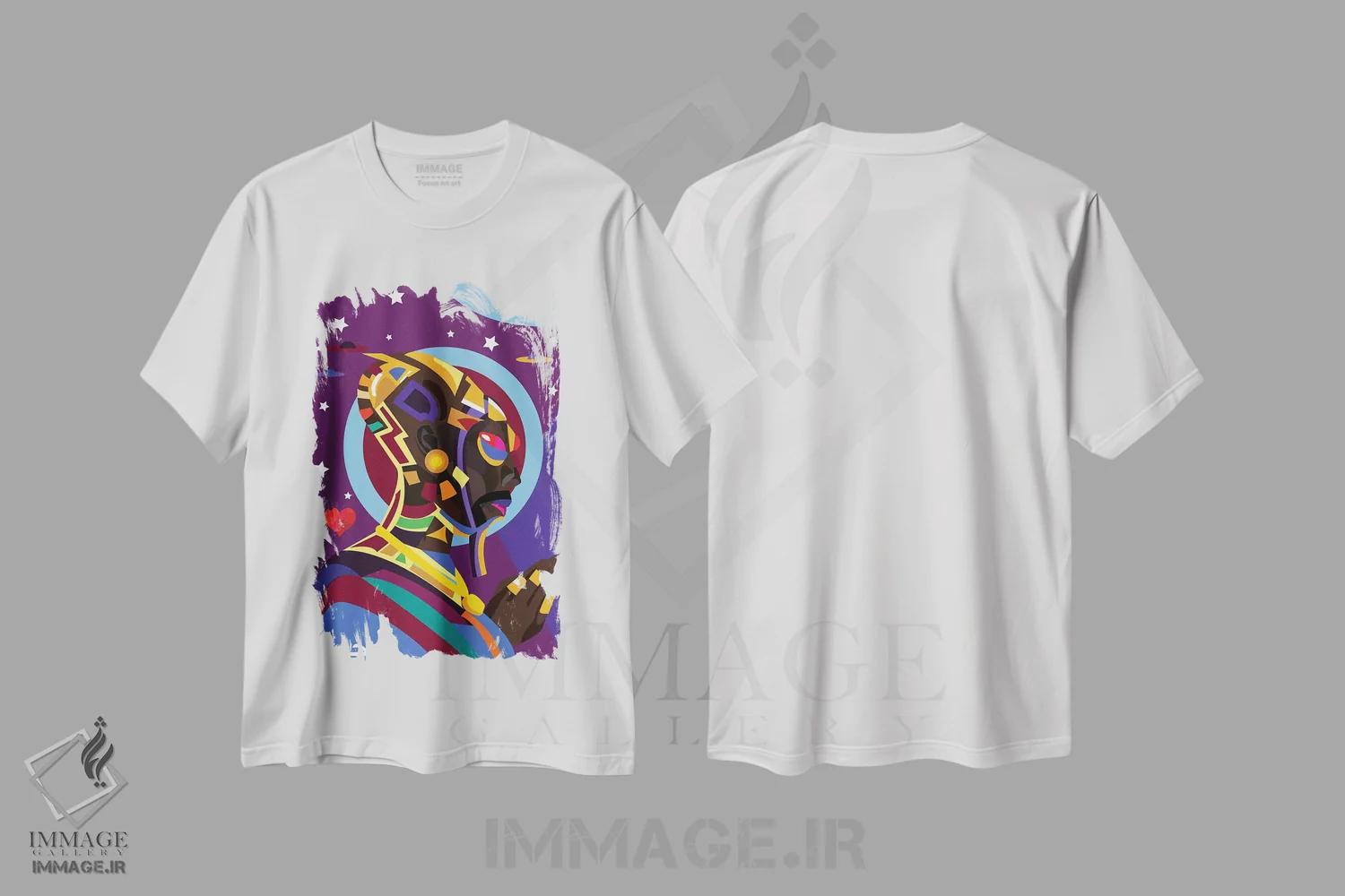 تیشرت سفید طرح دار بیگانه، هنر آمریکایی آفریقایی تبار اثر ایندی لاو | immage.ir