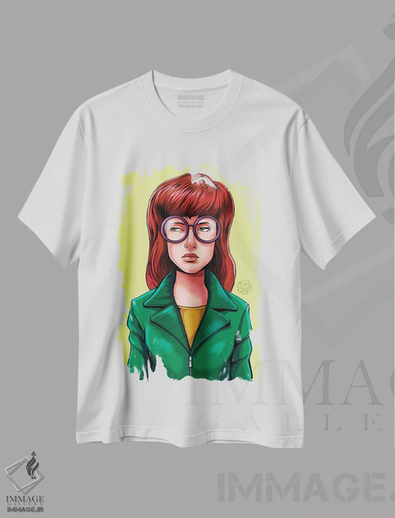 تیشرت سفید طرح دار داریا، تزئینی اثر ایسمابوکامیکس | immage.ir