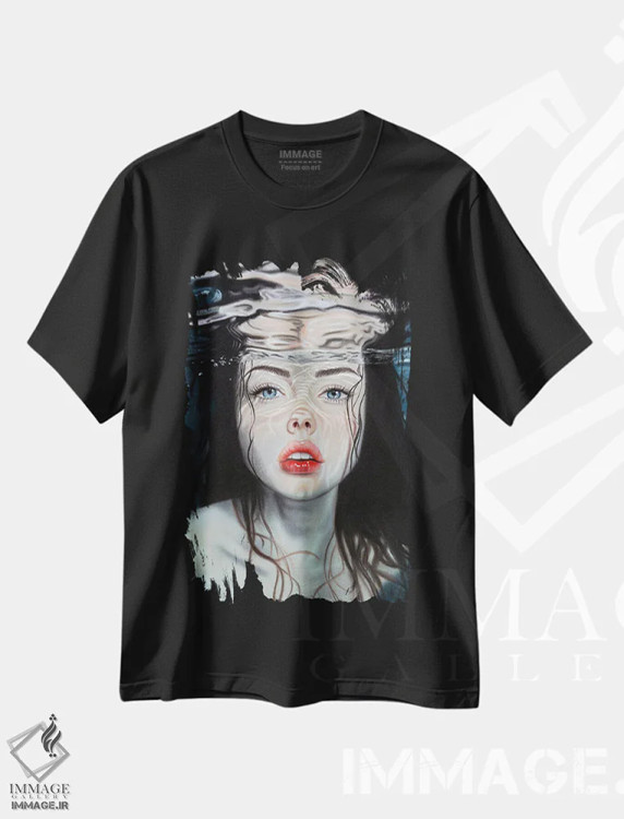 تیشرت مشکی طرح دار زیبایی کم رنگ، هنر فاخر معاصر اثر اینا مدودوا | immage.ir
