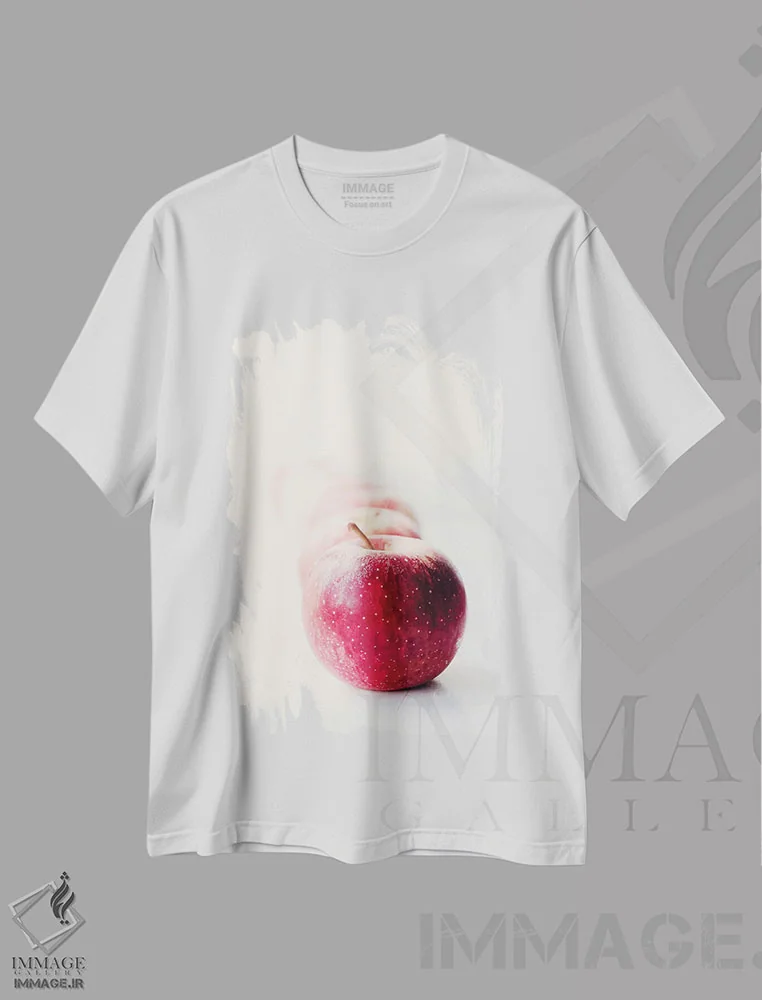 تیشرت سفید طرح دار سیب ها، دکور روستایی اثر اینگرید بدوز | فروشگاه ایماژ