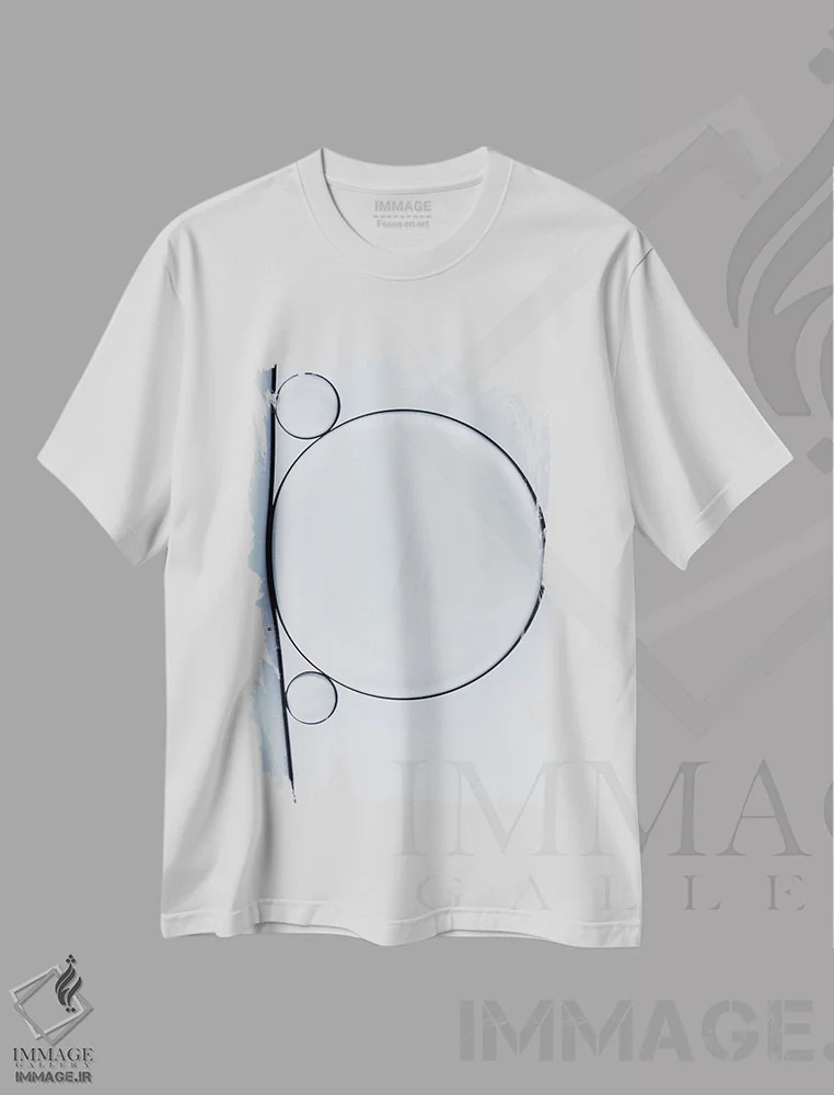 تیشرت سفید طرح دار آبستره روغن و آب اثر اینگرید بدوز | immage.ir
