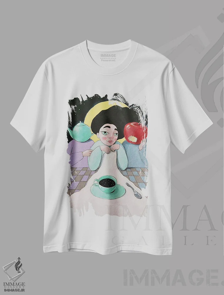تیشرت سفید طرح دار چای عصرگاهی، مدیوم اثر ایرینا پانِدوا | immage.ir