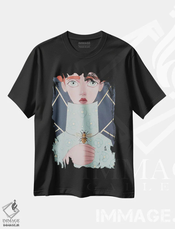 تیشرت مشکی طرح دار زنبور، مدیوم اثر ایرینا پانِدوا | فروشگاه ایماژ