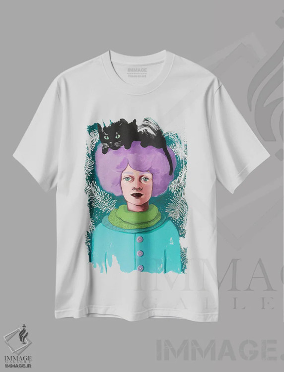 تیشرت سفید طرح دار بانوی گربه ها، مدیوم اثر ایرینا پانِدوا | immage.ir
