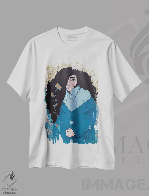 تیشرت سفید طرح دار برمی گردم، مدیوم اثر ایرینا پانِدوا | immage.ir