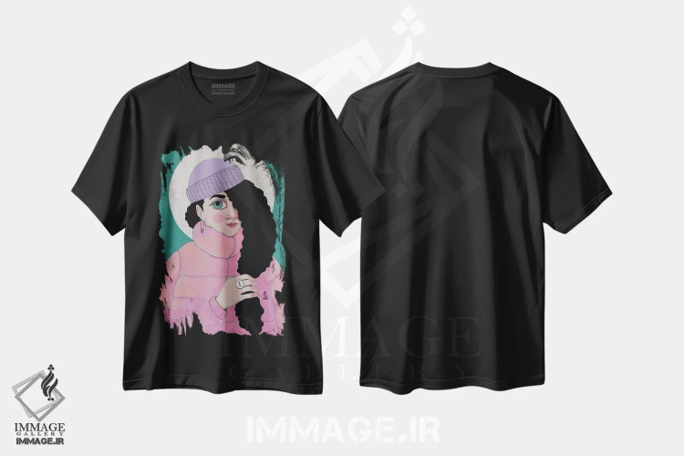 تیشرت مشکی طرح دار ماه در عقرب، مدیوم اثر ایرینا پانِدوا | immage.ir