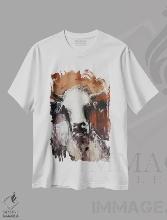 تیشرت سفید طرح دار گاو زنگ زده، تزئینی اثر ایرینا رومیانسه وا | فروشگاه ایماژ