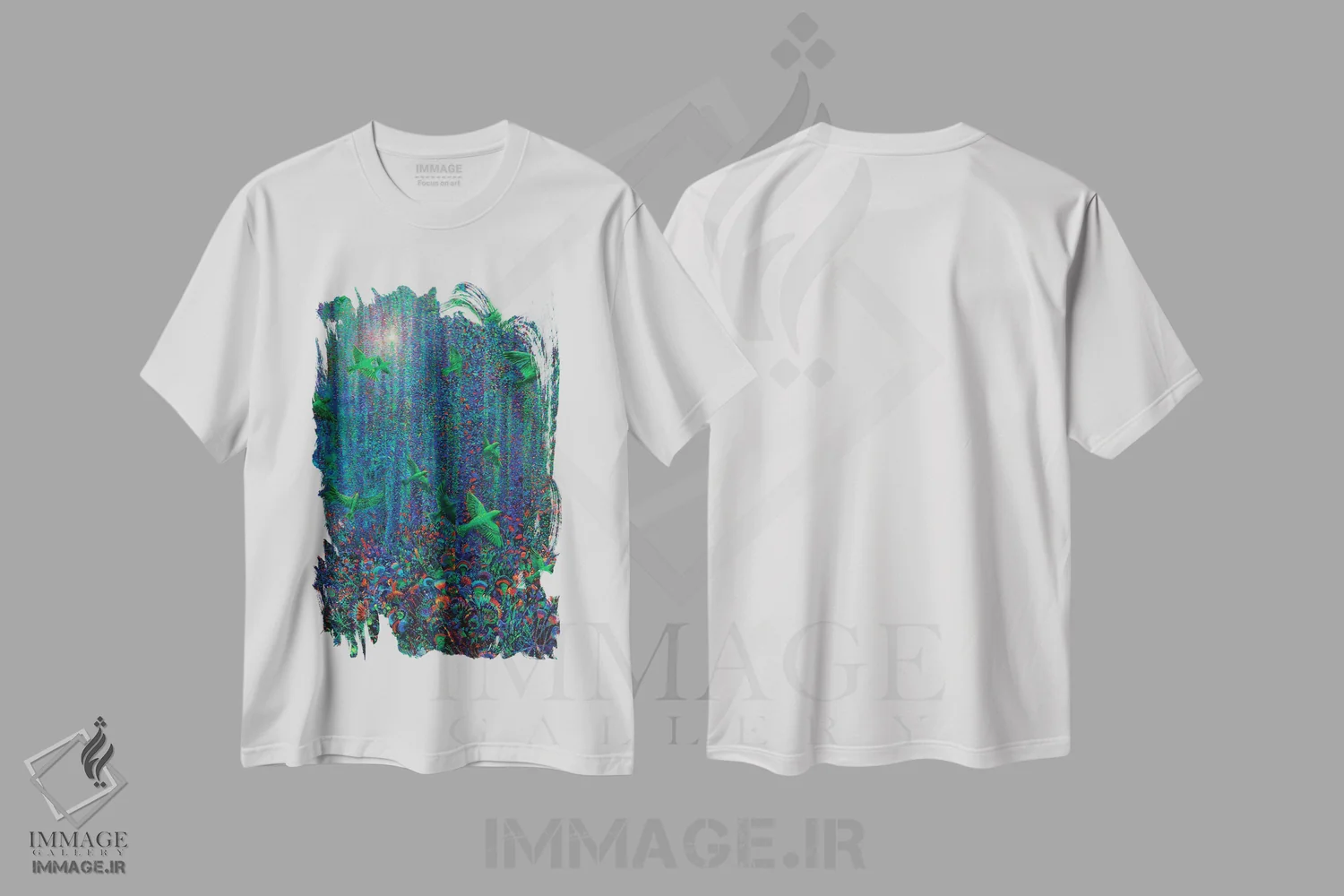 تیشرت سفید طرح دار شکوفهٔ پرمانند، دکور معاصر اثر آیریس اسکات | فروشگاه ایماژ