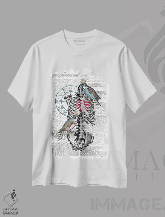 تیشرت سفید طرح دار قفسه سینه، دکوراسیون جایگزین اثر این د فریم شاپ | immage.ir