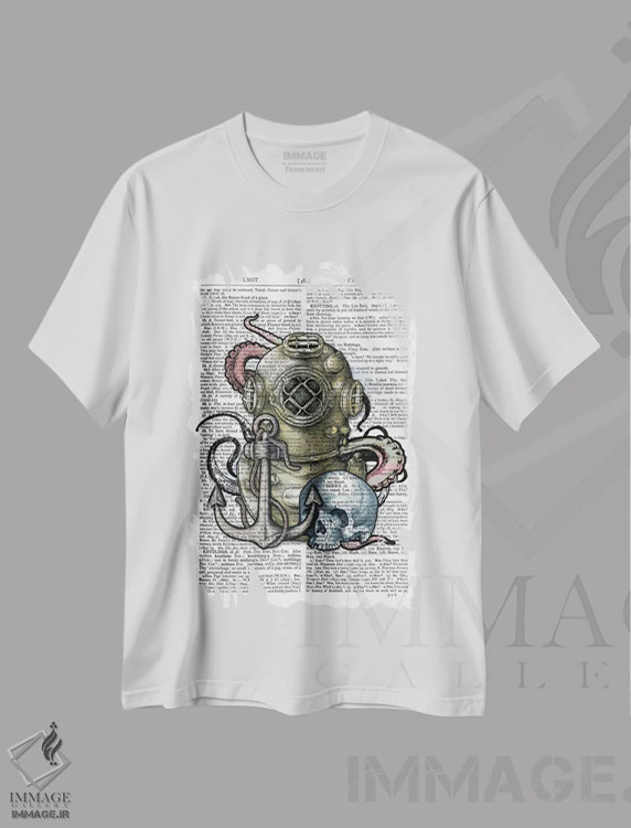 تیشرت سفید طرح دار کلاه غواصی، تزئینی اثر این د فریم شاپ | immage.ir