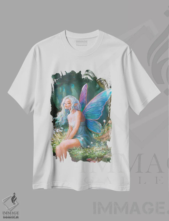 تیشرت سفید طرح دار چراغ های پریان، هنر دیجیتال اثر آیوی دولامور | immage.ir