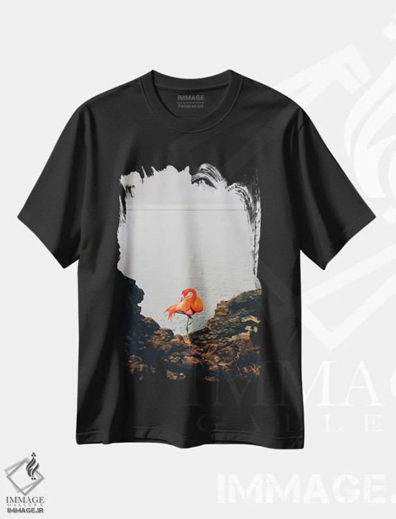 تیشرت مشکی طرح دار فلامینگوها روی ساحل صخره ای، هنر دیجیتال اثر ایوجنیا بیدیوک | فروشگاه ایماژ