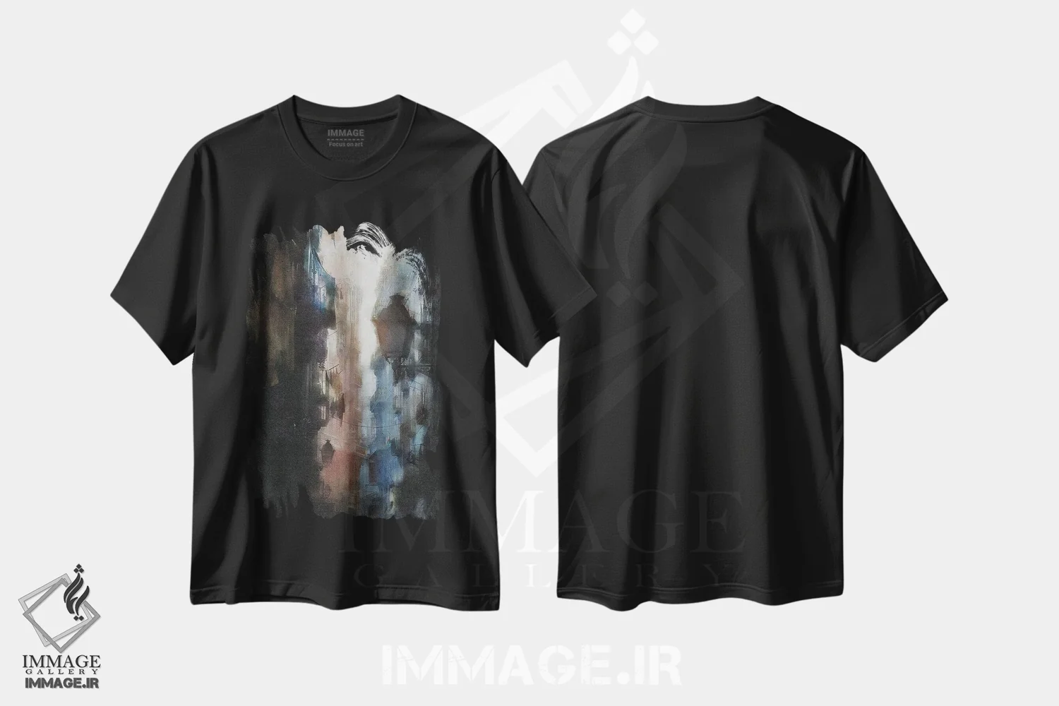 تیشرت مشکی طرح دار خیابانی در شهر قدیمی اثر ایوجنیا بیدیوک | فروشگاه ایماژ