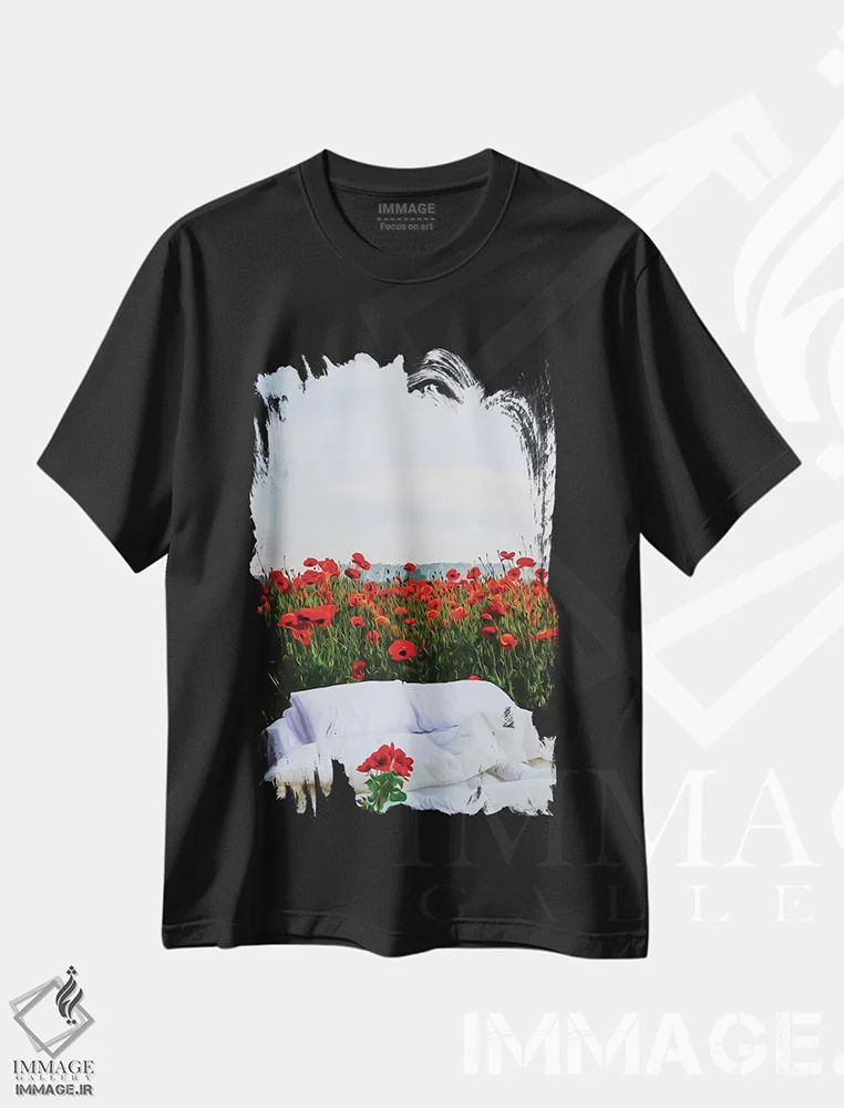 تیشرت مشکی طرح دار تخت در وسط مزرعه شقایق، عکاسی ترکیبی اثر ایوجنیا بیدیوک | immage.ir