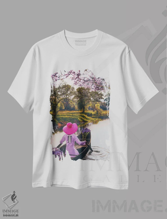 تیشرت سفید طرح دار دختری با کلاه صورتی و گل ها، تزئینی اثر ایوجنیا بیدیوک | فروشگاه ایماژ