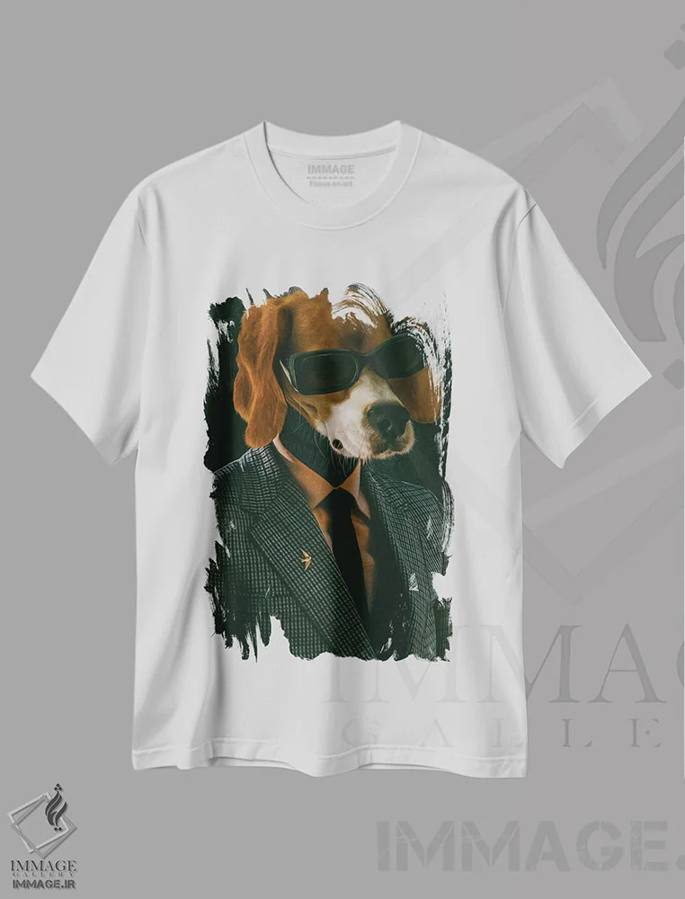 تیشرت سفید طرح دار بیگل با کت و عینک، تزئینی اثر ایوجنیا بیدیوک | فروشگاه ایماژ