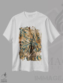 تیشرت سفید طرح دار برگ های طلایی مونسترا و هاستا، تزئینی اثر ایوجنیا بیدیوک | فروشگاه ایماژ