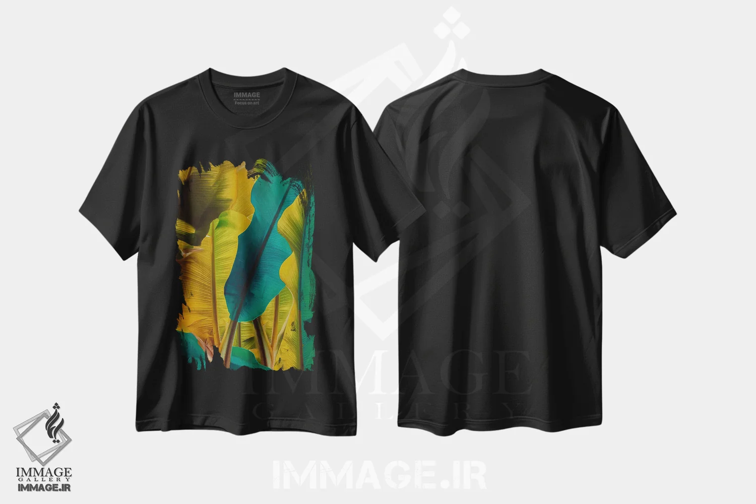 تیشرت مشکی طرح دار برگ های موز به رنگ فیروزه ای و زرد، تزئینی اثر ایوجنیا بیدیوک | immage.ir