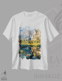 تیشرت سفید طرح دار قایق آبی روی دریاچه کوهستانی، تزئینی اثر ایوجنیا بیدیوک | فروشگاه ایماژ