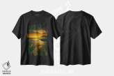 تیشرت مشکی طرح دار علف طلایی در پس زمینهٔ غروب آفتاب بر اقیانوس، تزئینی اثر ایوجنیا بیدیوک | immage.ir