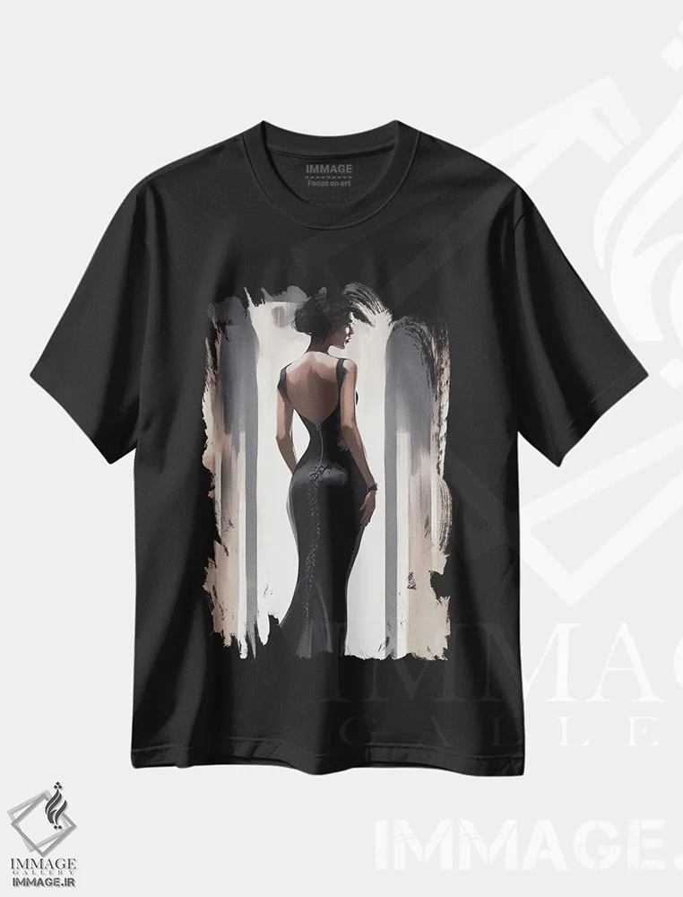 تیشرت مشکی طرح دار زن با لباس مشکی، تزئینی اثر ایوجنیا بیدیوک | immage.ir