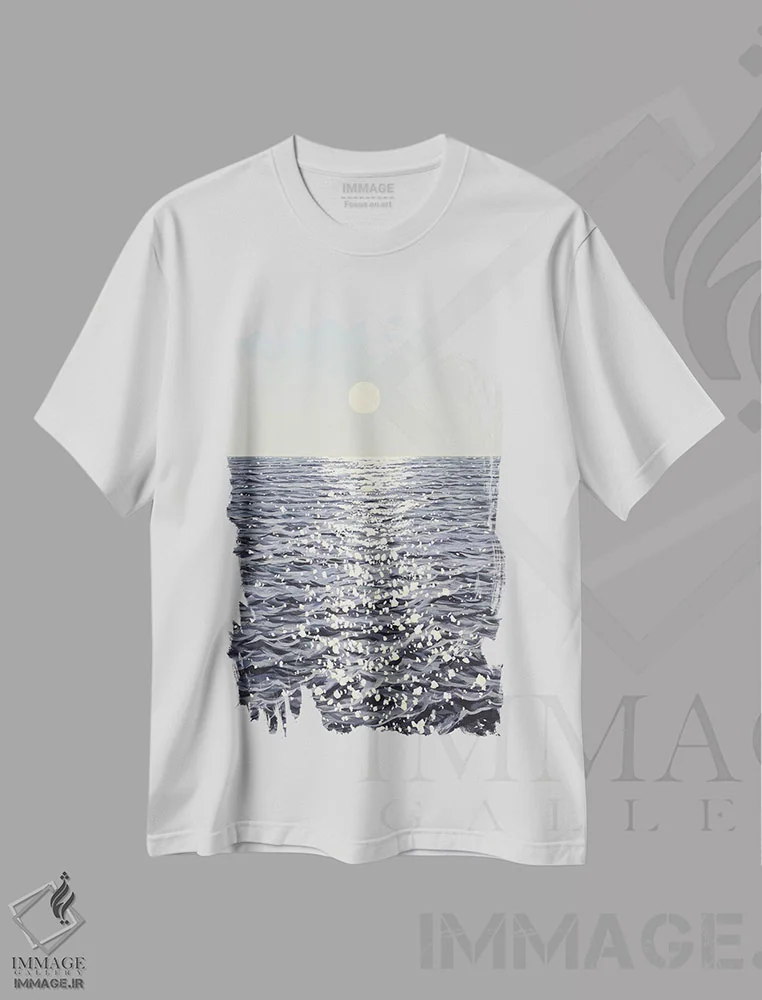 تیشرت سفید طرح دار نور اقیانوس VIII، دکور ساحلی اثر ایرینا کاستسووا | فروشگاه ایماژ