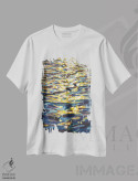 تیشرت سفید طرح دار جرقه های عصرگاهی، دکور ساحلی اثر ایرینا کاستسووا | فروشگاه ایماژ