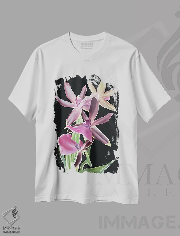 تیشرت سفید طرح دار مخمل سلطنتی، دکور معاصر اثر ایلدزه اوس | immage.ir