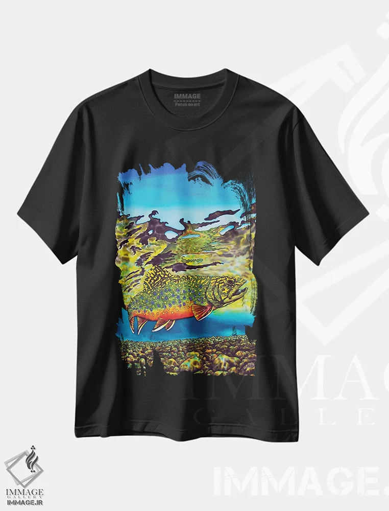 تیشرت مشکی طرح دار قزل آلای جویبار، هنر فاخر معاصر اثر دنیل ژان-باپتیست | immage.ir