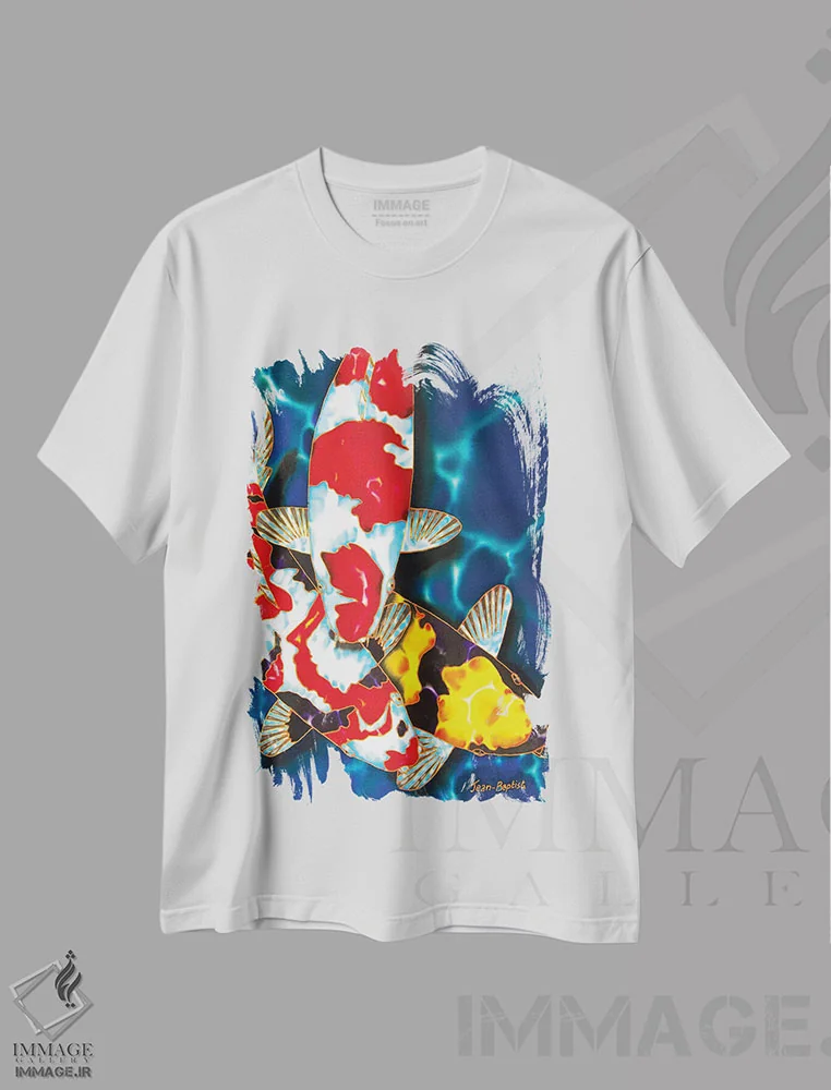 تیشرت سفید طرح دار ۳ ماهی کوی، دکور آسیایی اثر دنیل ژان-باپتیست | فروشگاه ایماژ