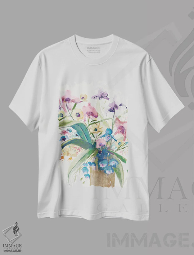 تیشرت سفید طرح دار نغمات علفزار، دکور معاصر اثر جیکوب کیو | فروشگاه ایماژ