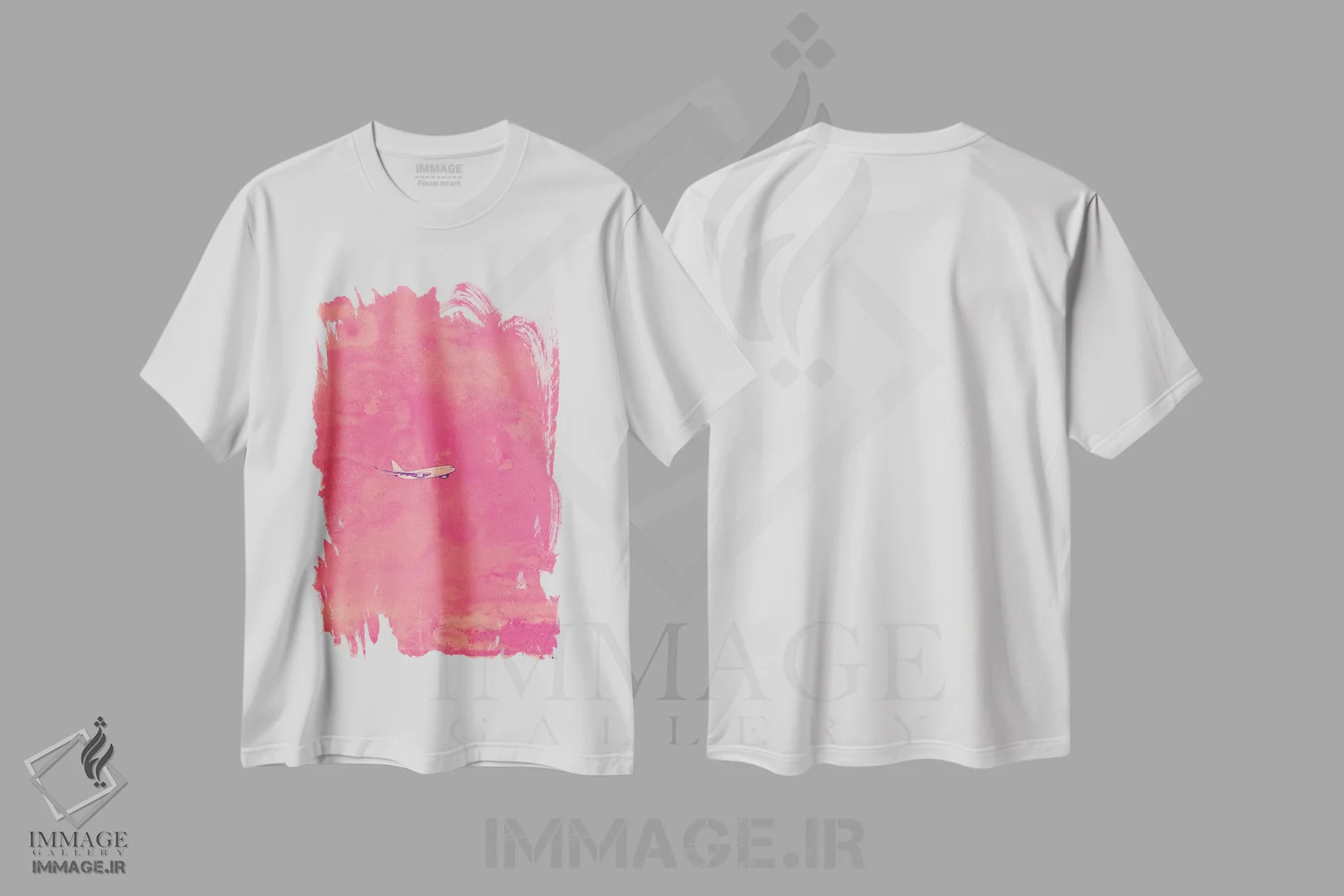 تیشرت سفید طرح دار آنجا می رود، هنر دیجیتال اثر جوزپه کریستیانو | immage.ir