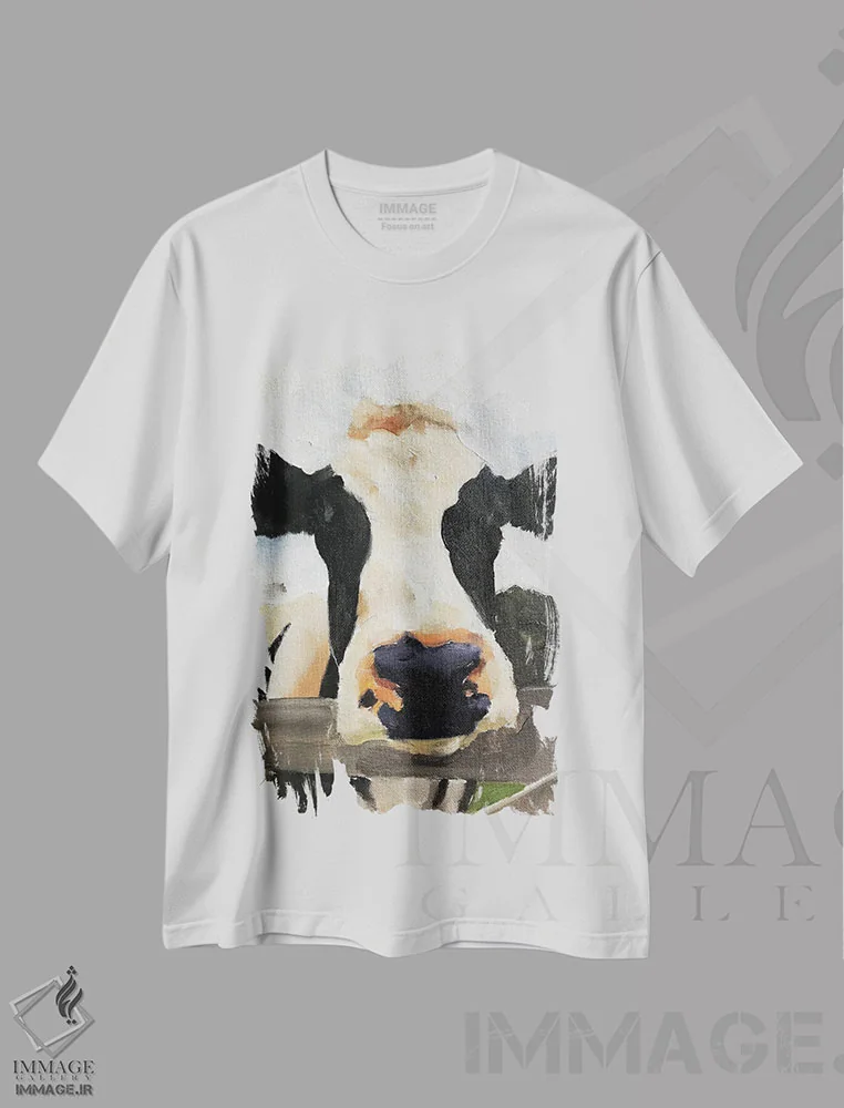 تیشرت سفید طرح دار گاو ژست گرفته، دکور معاصر اثر جیمز کوتز | فروشگاه ایماژ