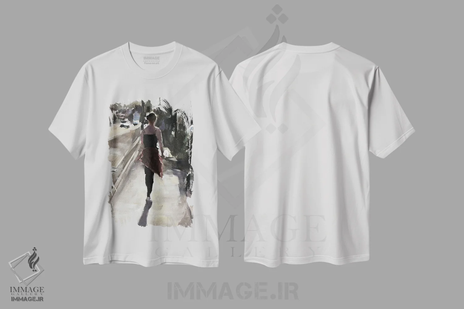 تیشرت سفید طرح دار پیاده روی خیابانی با سگ، دکور معاصر اثر جیمز کوتز | فروشگاه ایماژ