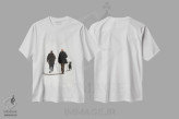 تیشرت سفید طرح دار زوج و سگشان، دکور معاصر اثر جیمز کوتز | immage.ir
