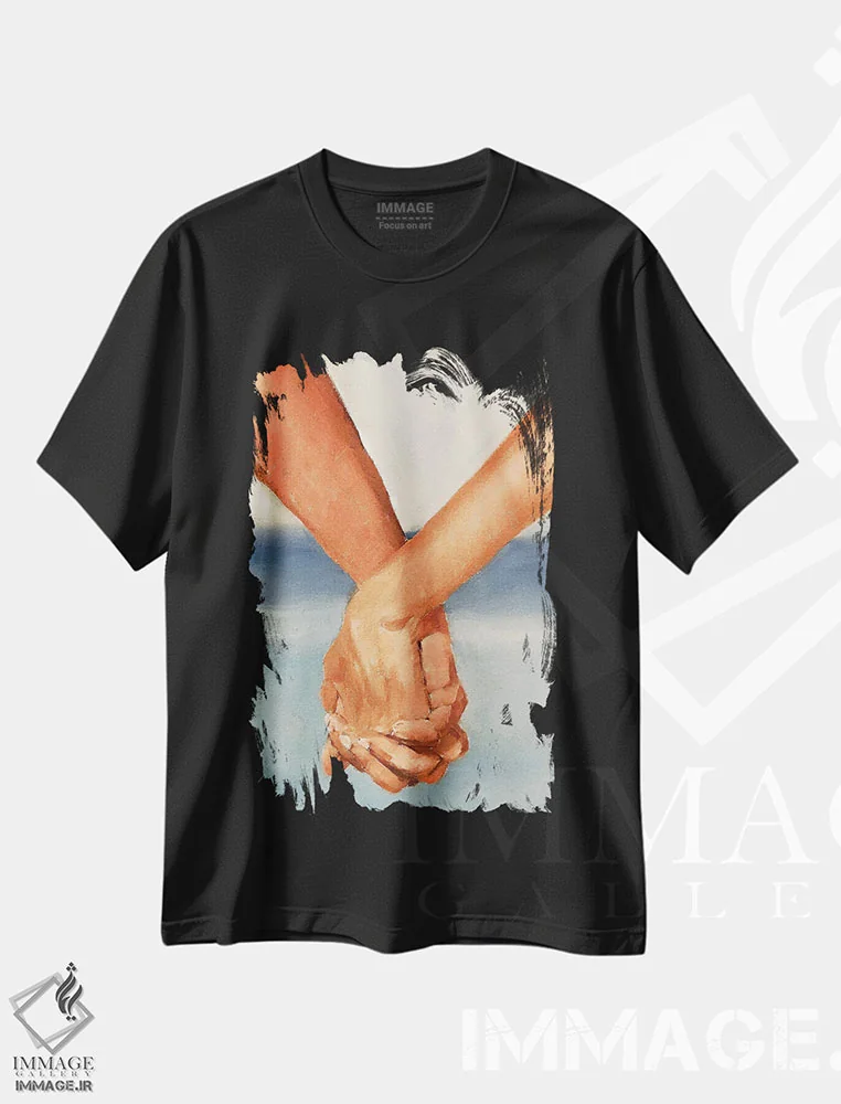 تیشرت مشکی طرح دار دست در دست، دکور معاصر اثر جیمز کوتز | immage.ir