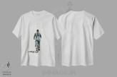 تیشرت سفید طرح دار مردی که دور می شود با دوچرخه، دکور معاصر اثر جیمز کوتز | immage.ir