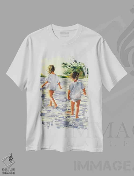 تیشرت سفید طرح دار رژه صبحگاهی، دکور ساحلی اثر جودیت استاین | immage.ir