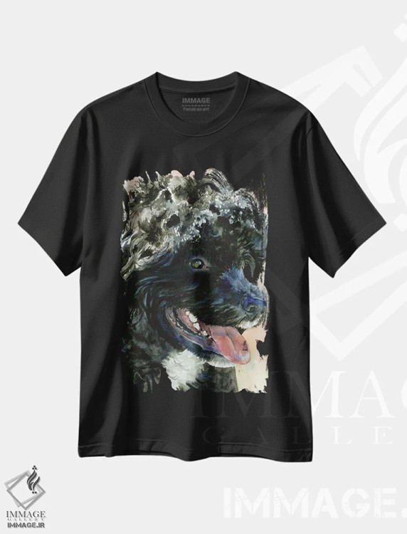 تیشرت مشکی طرح دار یکی از اعضای تیم، دکور معاصر اثر جودیت استاین | immage.ir