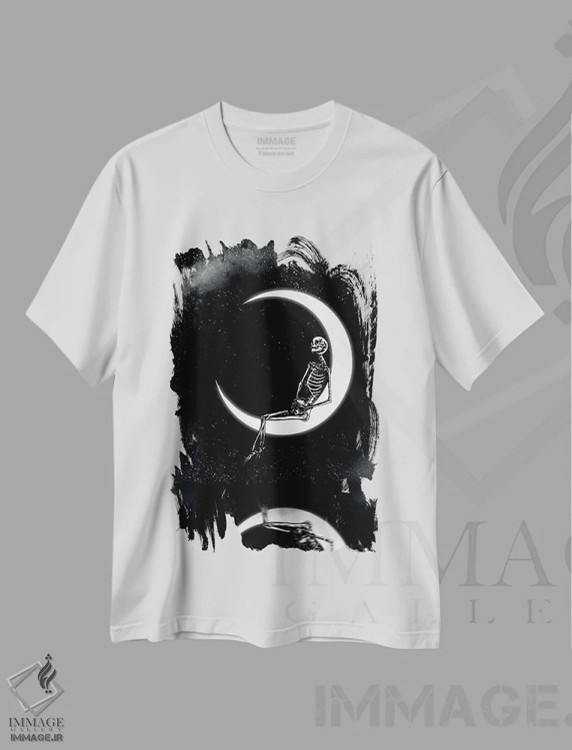 تیشرت سفید طرح دار رویاباف، دکوراسیون جایگزین اثر جنید مورتیمر | immage.ir