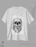 تیشرت سفید طرح دار جمجمه گل دار، دکوراسیون جایگزین اثر جنید مورتیمر | فروشگاه ایماژ