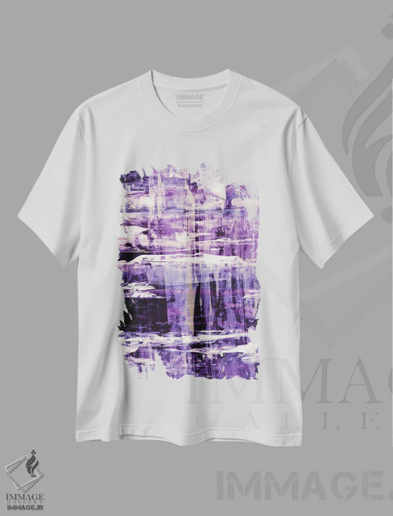 تیشرت سفید طرح دار ورطه I اسطوخودوس آلویی بنفش اثر جولیا دی سانو | immage.ir