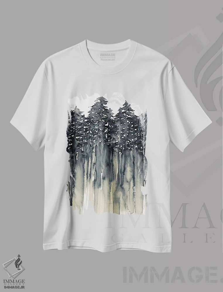 تیشرت سفید طرح دار جنگل در میان درختان، آبستره اثر جولیا دی سانو | immage.ir