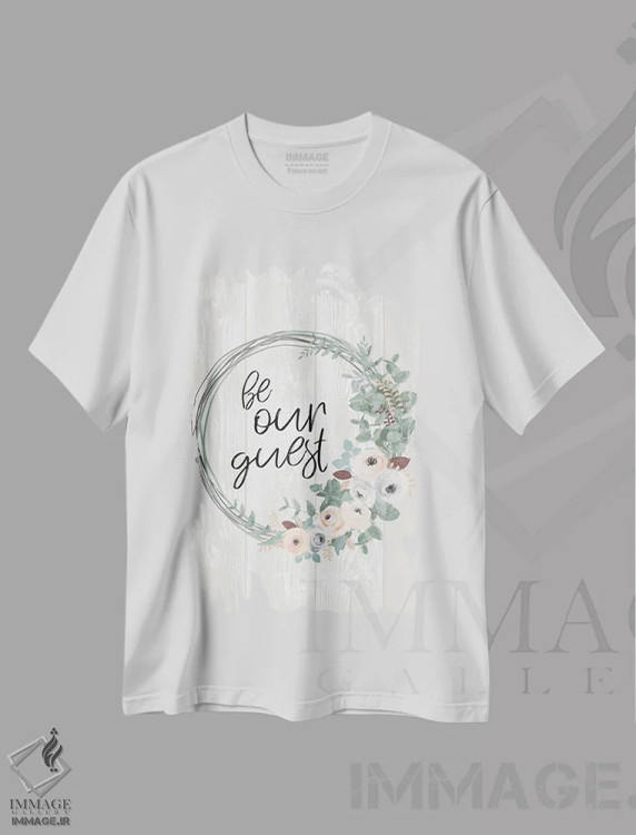 تیشرت سفید طرح دار مهمان ما باش، دکور روستایی اثر جنیفر اللوری | فروشگاه ایماژ