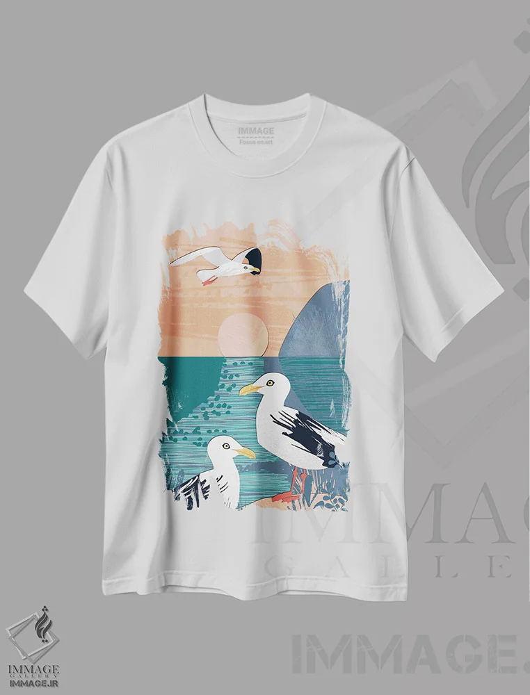 تیشرت سفید طرح دار کلاژ ساحلی سه، دکور ساحلی اثر جنیفر اللوری | فروشگاه ایماژ