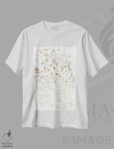 تیشرت سفید طرح دار گل های یاقوت کبود، تزئینی اثر ژان کلی | immage.ir